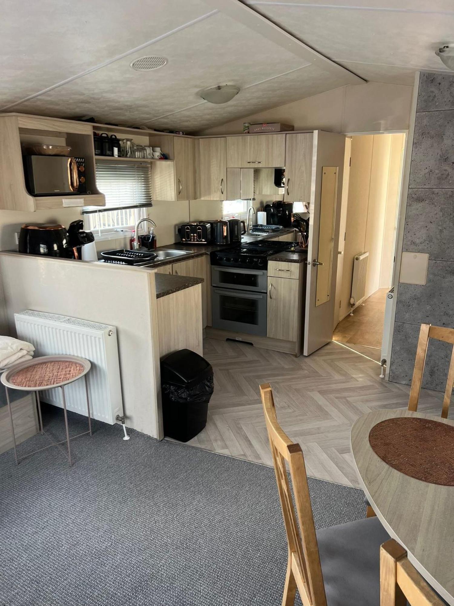 Angie'S Caravan At Seawick Hotel Saint Osyth ภายนอก รูปภาพ